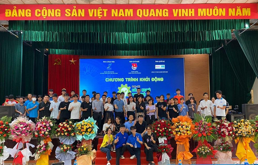 Chương trình khởi động cuộc thi “Công nghệ trí tuệ Student Chie-Tech” tại điểm cầu Thái Nguyên.