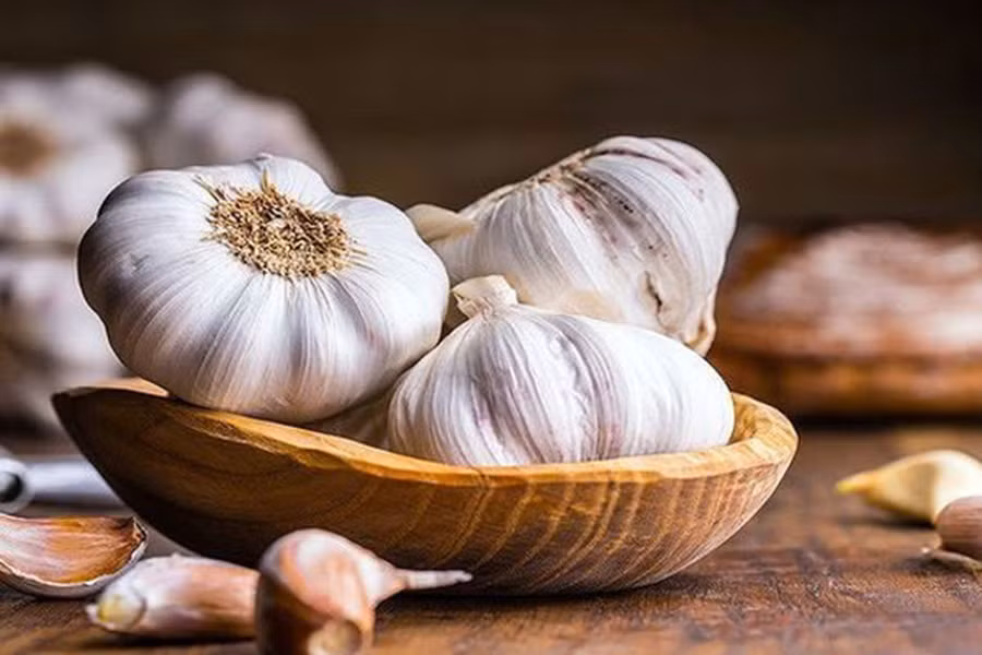 Thành phần hoạt chất trong tỏi là allicin, một hợp chất đã được chứng minh là có tác dụng tiêu diệt tế bào ung thư. (Ảnh: ITN)