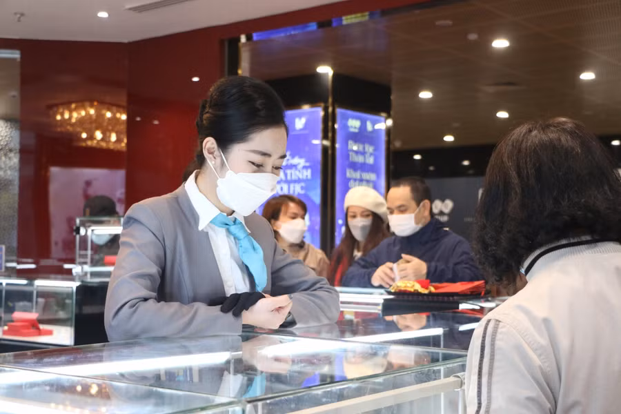 Đa dạng các sản phẩm vàng trang sức trong ngày vía Thần Tài ảnh 4