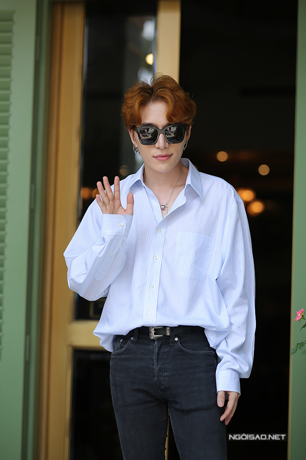 Nhạc sĩ Châu Đăng Khoa. ho-ngoc-ha-sexy-voi-vay-6000-usd-di-su-kien-11