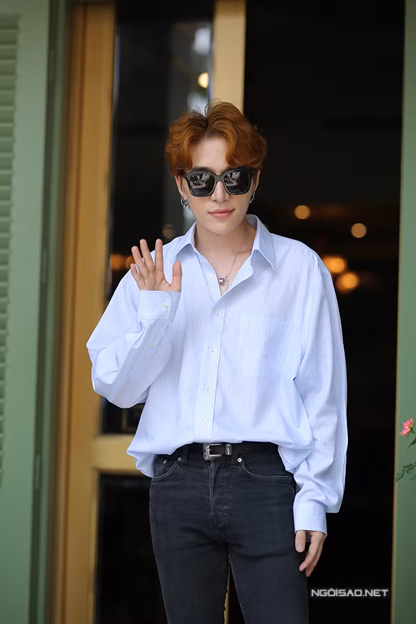 ho-ngoc-ha-sexy-voi-vay-6000-usd-di-su-kien-11