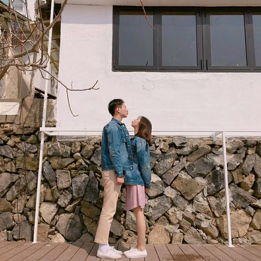 Bộ ảnh "nghìn nơi một tư thế" của cặp đôi "mét 6 - mét 8" ảnh 8