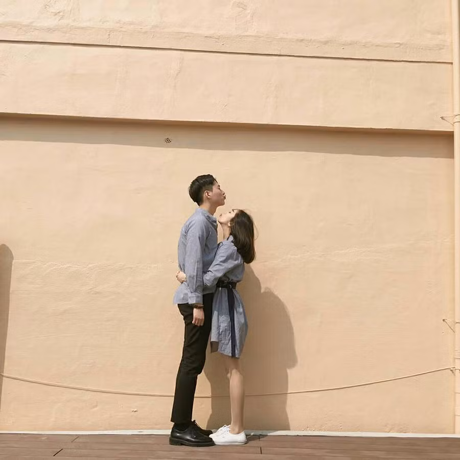 Bộ ảnh "nghìn nơi một tư thế" của cặp đôi "mét 6 - mét 8" ảnh 7