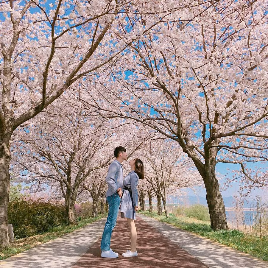 Bộ ảnh "nghìn nơi một tư thế" của cặp đôi "mét 6 - mét 8" ảnh 12