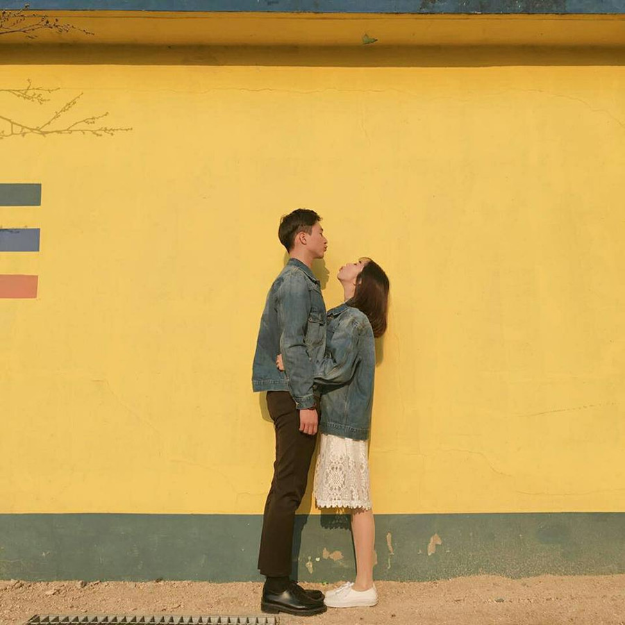 Bộ ảnh "nghìn nơi một tư thế" của cặp đôi "mét 6 - mét 8" ảnh 2 Bộ ảnh "nghìn nơi một tư thế" của cặp đôi "mét 6 - mét 8" ảnh 2