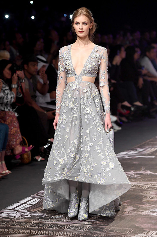 bst-vay-cuoi-dep-ma-mi-cua-michael-cinco-10