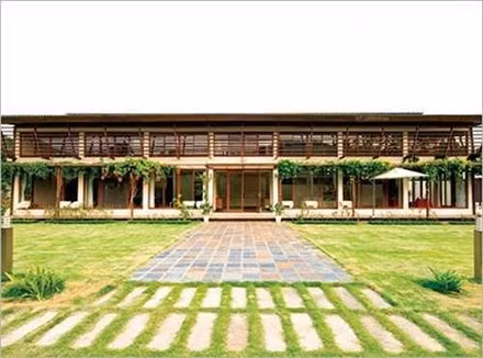 Đọ vườn nhà như trong cổ tích của Hồng Nhung - Mỹ Linh ảnh 2