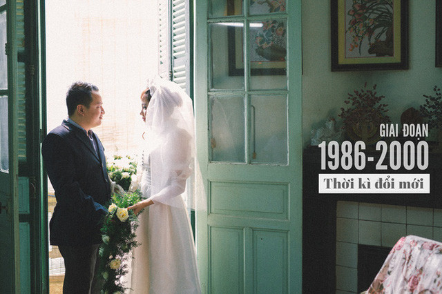 Cặp đôi “phục sinh” đám cưới Việt Nam 100 năm qua bằng ảnh ảnh 8 Thời kì đổi mới 1986 – 2000: Trang phục của cô dâu và chú rể đã được chăm chút nhiều hơn.