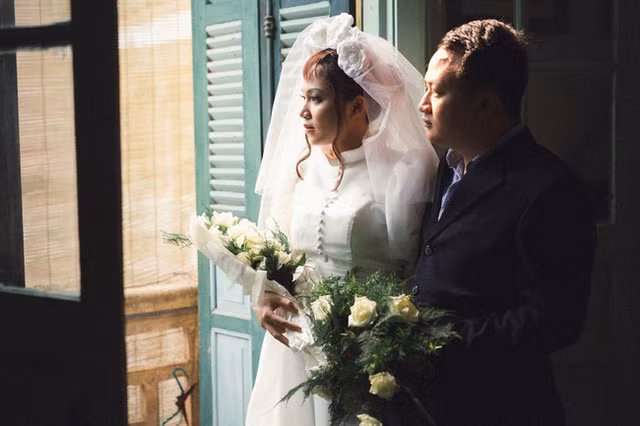 Cặp đôi “phục sinh” đám cưới Việt Nam 100 năm qua bằng ảnh ảnh 9