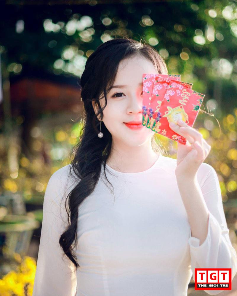 Nữ sinh xinh như búp bê, nổi tiếng ĐH Tài chính Kế toán Quảng Ngãi ảnh 4