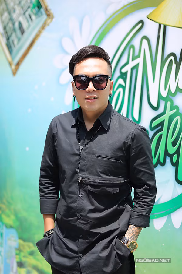 ho-ngoc-ha-sexy-voi-vay-6000-usd-di-su-kien-10