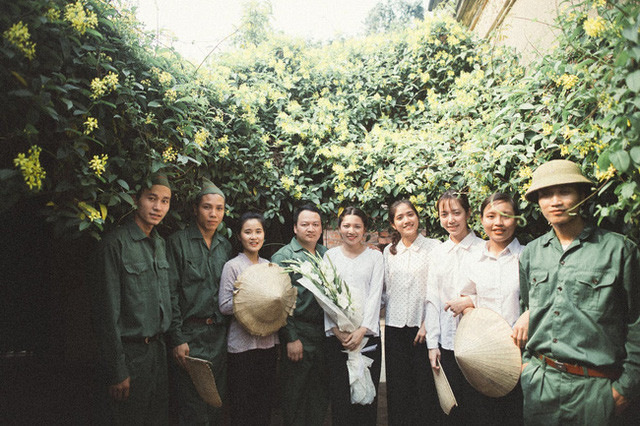 Cặp đôi “phục sinh” đám cưới Việt Nam 100 năm qua bằng ảnh ảnh 4 Cặp đôi “phục sinh” đám cưới Việt Nam 100 năm qua bằng ảnh ảnh 4