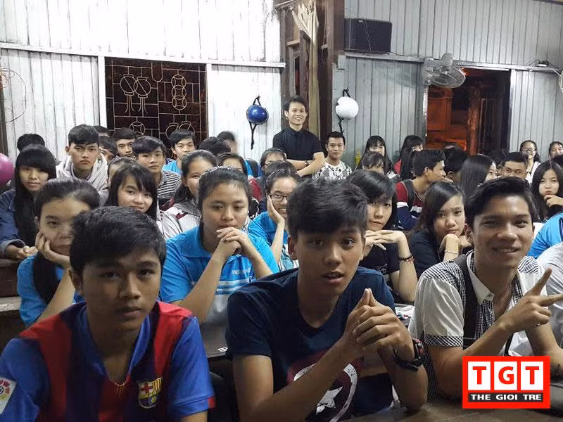 Thầy giáo dạy toán nổi tiếng, được “vạn học sinh mê” ở phố núi Buôn Ma Thuột ảnh 2