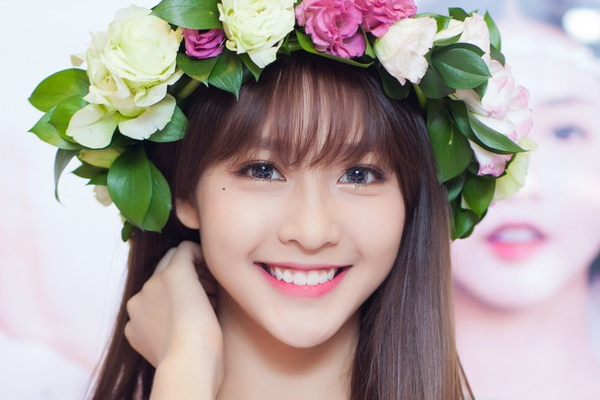 10 hot girl sở hữu gương mặt xinh đẹp nhất Việt Nam 