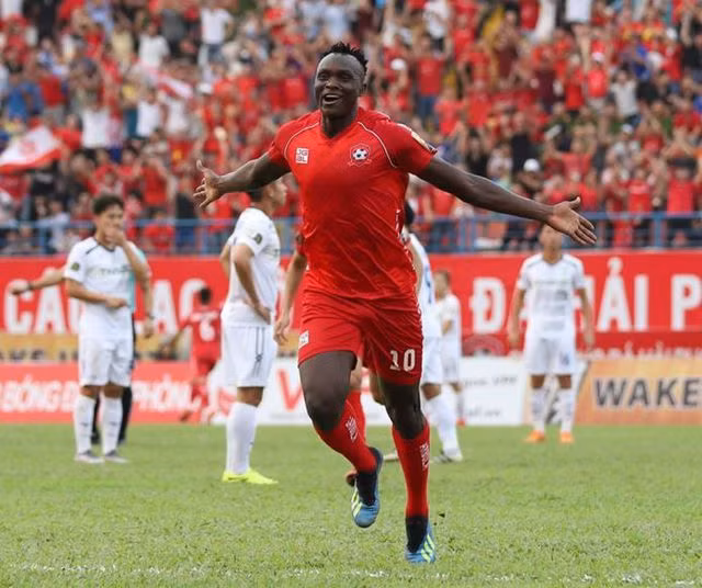 HA Gia Lai thua liên tục tại V-League: Năng lực của huấn luyện viên - 2