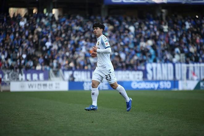 Công Phượng không để lại nhiều ấn tượng trong trận đấu mới đây của Incheon United. Ảnh: Incheon United.