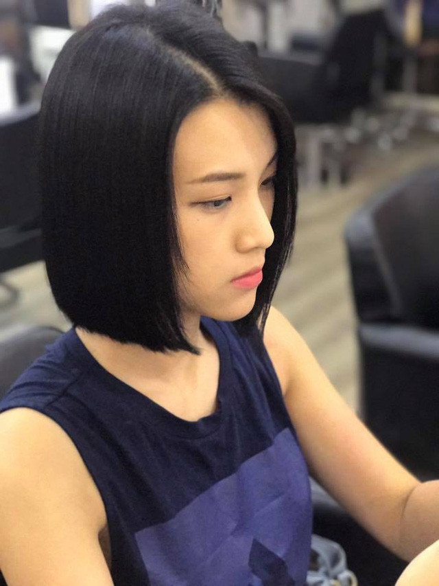 Sự thay đổi bước ngoặt về phong cách của cô bắt đầu từ năm 2017, sau khi chuyện tình giữa cô và bạn trai kém tuổi Huỳnh Anh tan vỡ.