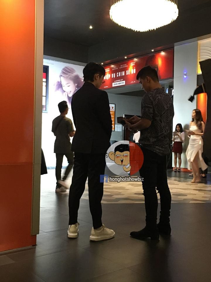 Cường Seven hài hước đáp trả sau tin đồn hẹn hò với Gil Lê ảnh 1 Cường Seven hài hước đáp trả sau tin đồn hẹn hò với Gil Lê ảnh 1