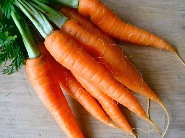 Nhóm thực phẩm đánh bay da sạm, mắt khô chị em nên biết ảnh 1