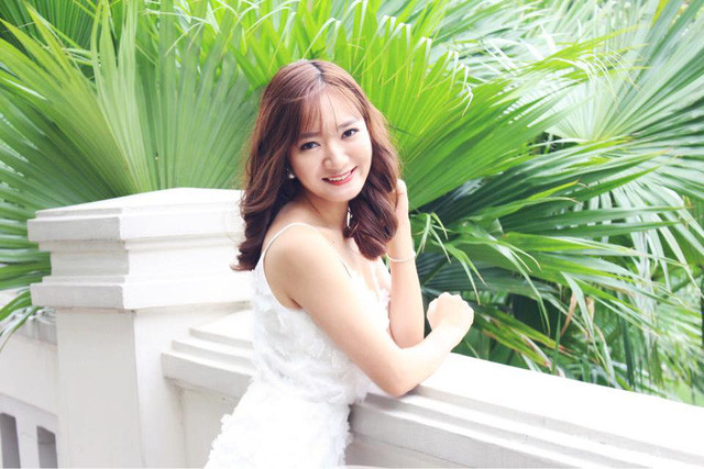 Vân Anh cho biết, cô tâm đắc câu nói của Shark Linh: “Hôm nay tôi sẽ làm những việc mà không ai chịu làm để ngày mai tôi có thể làm những thứ mà không ai làm được”. “Khoảng thời gian đi học, chính là lúc các bạn trẻ có nhiều thời gian nhất để học, trải nghiệm, va vấp, trưởng thành, có nhiều nhất sự dũng cảm để bắt đầu mọi thứ. Vậy nên hãy đặt ra mục tiêu, hãy thử sức và bắt đầu ngay từ hôm nay”, Vân Anh chia sẻ.