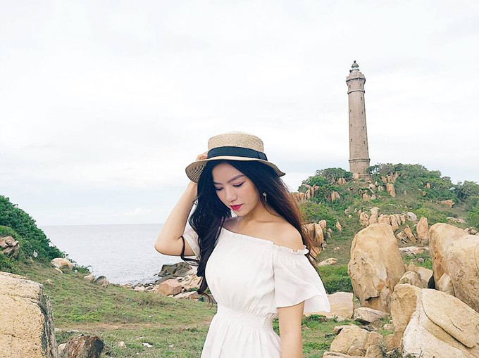 Cô muốn thử nghiệm nhiều phong cách, từ cá tính, dịu dàng đến quyến rũ, gợi cảm.