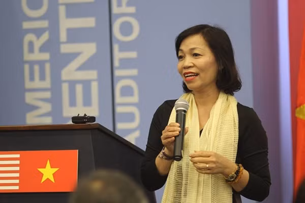 Bà Hà Thu Thanh hiện là Chủ tịch Hội đồng thành viên của Deloitte Việt Nam, (Deloitte là một trong bốn công ty kiểm toán hàng đầu thế giới).