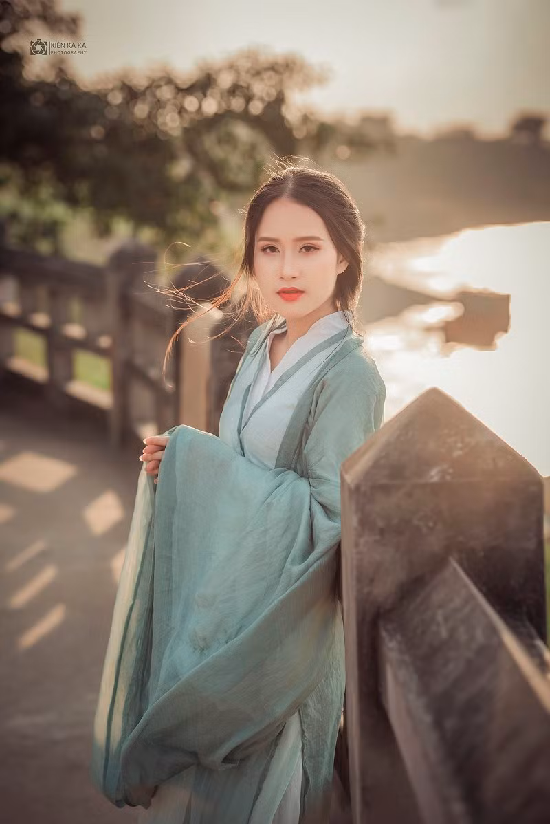 “Thiên thần cổ trang” có vẻ đẹp thuần khiết không khác gì Tiểu Long Nữ ảnh 9