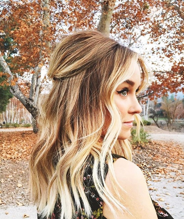 Màu vàng ombre Màu nhuộm này không mới nhưng vẫn rất được lòng các quý cô trong mùa hè. Màu vàng ombre Màu nhuộm này không mới nhưng vẫn rất được lòng các quý cô trong mùa hè.