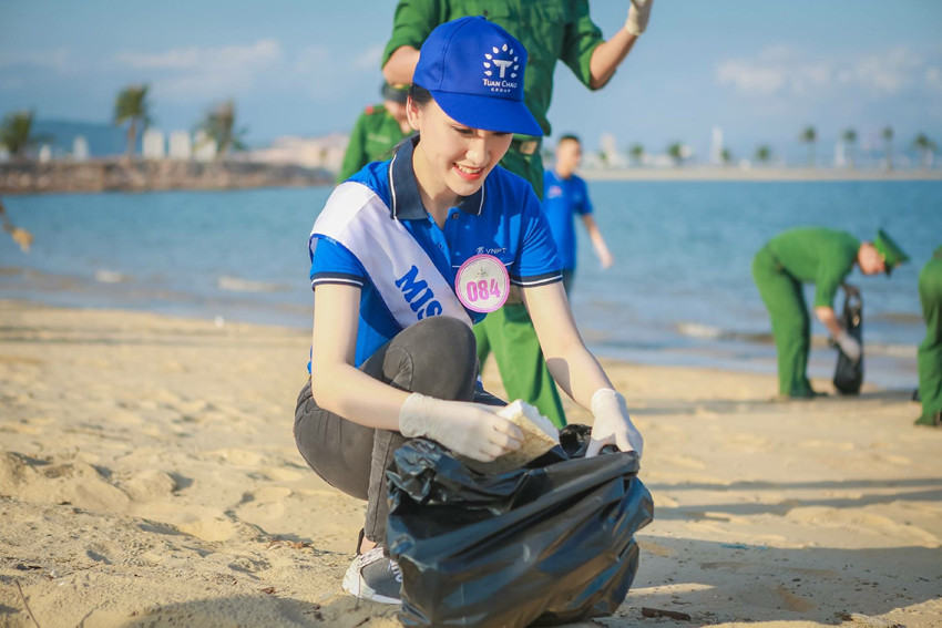 Nguyễn Phương Anh tham trong phần thi Người đẹp du lịch trong cuộc thi Người đẹp Hạ Long 2018 Nguyễn Phương Anh tham trong phần thi Người đẹp du lịch trong cuộc thi Người đẹp Hạ Long 2018