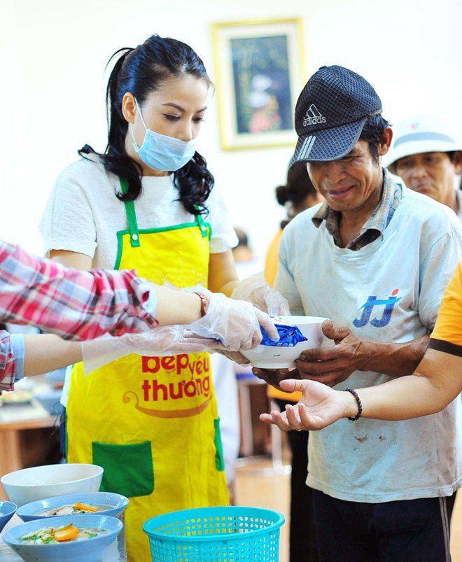 Khoe cơm ngon nhưng một câu nói của Trương Ngọc Ánh khiến nhiều người thắc mắc ảnh 16 truong ngoc anh khoe com ngon lien bi thac mac danh tinh nguoi nau vi mot cau noi - 17