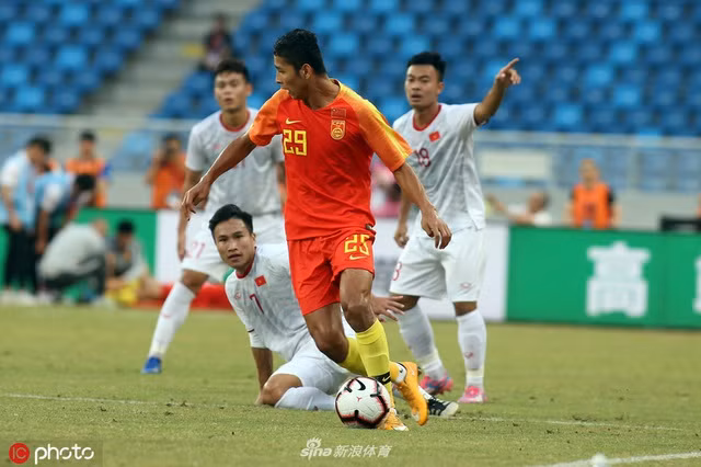 Báo Trung Quốc chán nản sau khi chứng kiến đội U22 thất bại trước U22 Việt Nam