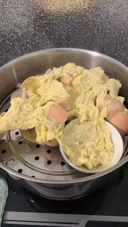 Trứng nướng phiên bản tan chảy.