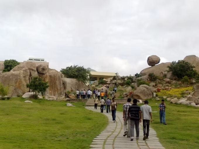 Ngôi trường khó đỗ hơn Harvard ở Ấn Độ ảnh 1