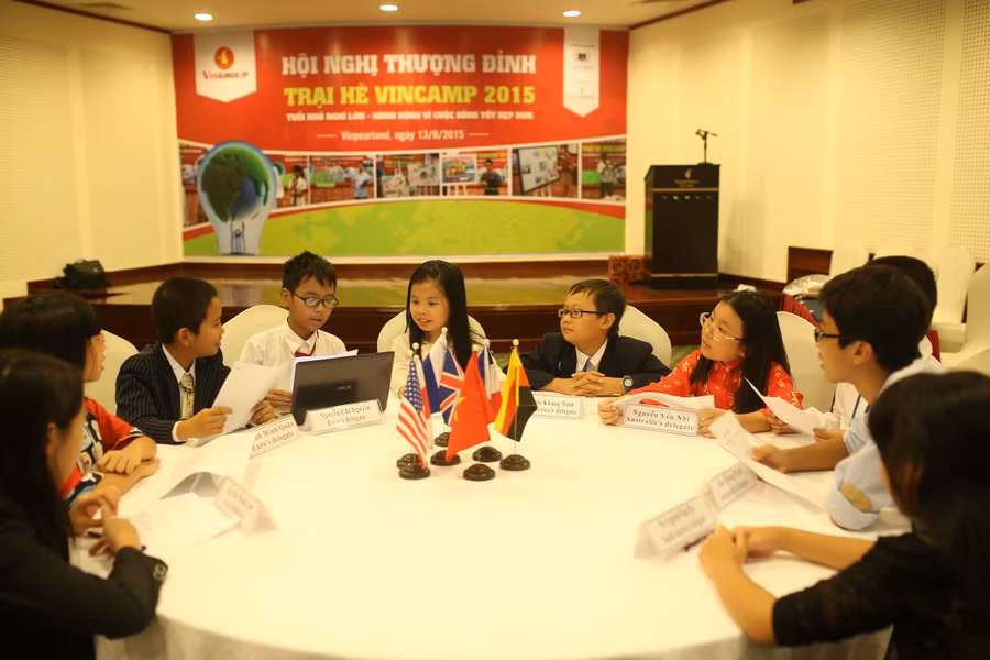 Trại hè VinCamp 2015 – “Hội nghị thượng đỉnh” của các nhà lãnh đạo tương lai