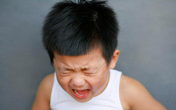 5 cấp độ cảm xúc khi trẻ ăn vạ, bố mẹ nên can thiệp lúc nào mới đúng? ảnh 2