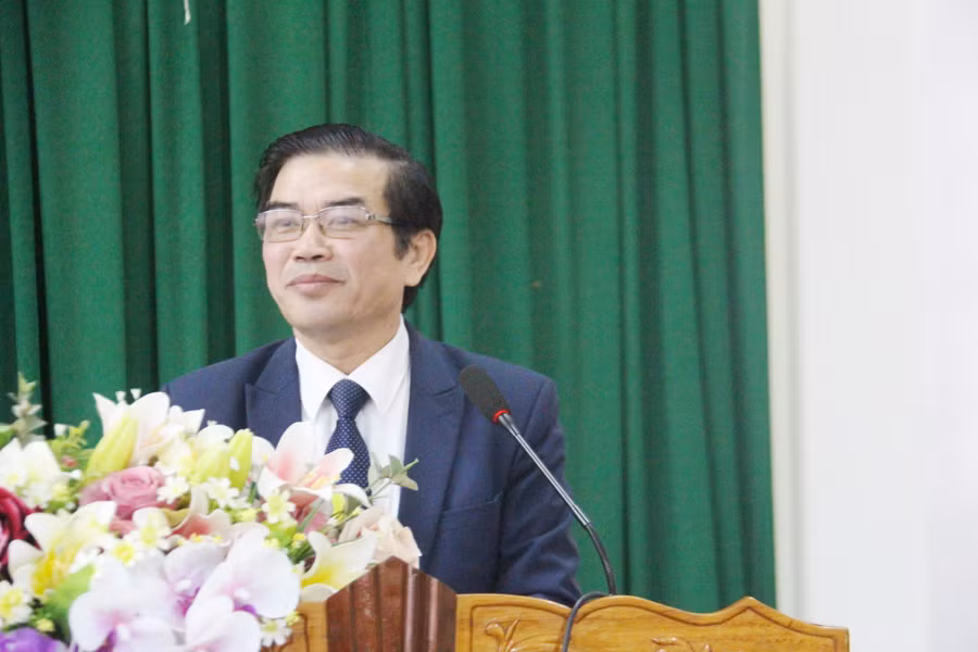 Ông Đặng Quốc Vinh, Phó chủ tịch UBND tỉnh Hà Tĩnh phát biểu tại buổi gặp mặt.