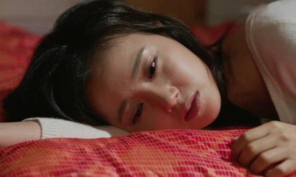 Cho bạn gái thân giữa đường đứt gánh ở nhờ, cuối cùng hôn nhân của chính mình cũng đứt - Ảnh 1. Cho bạn gái thân giữa đường đứt gánh ở nhờ, cuối cùng hôn nhân của chính mình cũng đứt - Ảnh 1.