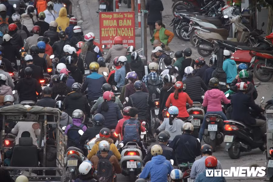 Anh: Can Tet Nguyen dan, Ha Noi un tac kinh hoang hinh anh 6