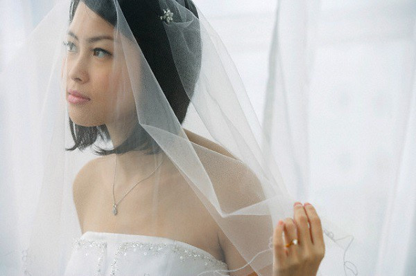 Mời người cũ dự đám cưới, tôi hối hận không kịp vì những chiêu trò hạ bệ cô dâu mà anh ta đã làm - Ảnh 2. Mời người cũ dự đám cưới, tôi hối hận không kịp vì những chiêu trò hạ bệ cô dâu mà anh ta đã làm - Ảnh 2.