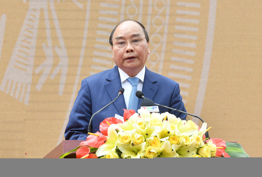 Thủ tướng phát biểu tại buổi lễ. Ảnh: VGP/Quang Hiếu. Thủ tướng phát biểu tại buổi lễ. Ảnh: VGP/Quang Hiếu.