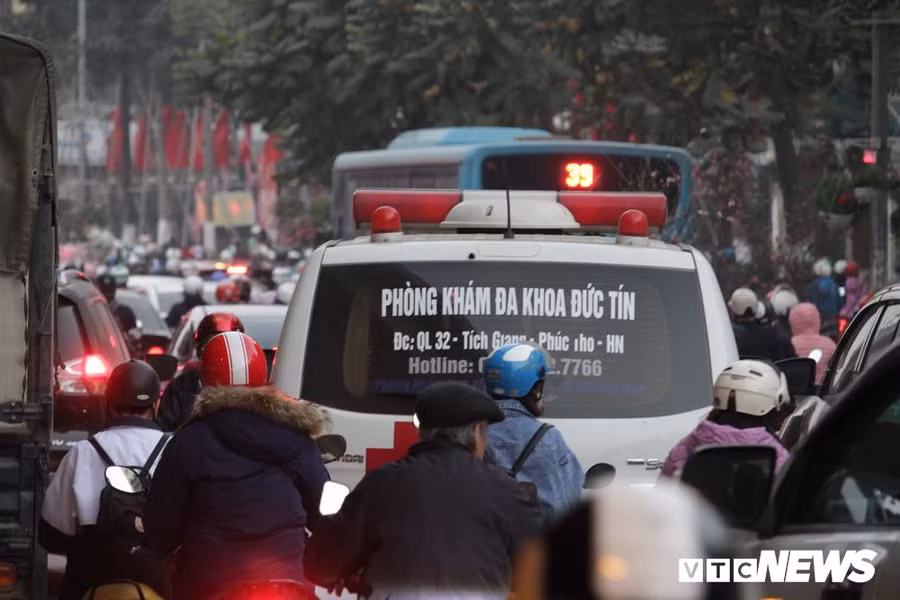 Anh: Can Tet Nguyen dan, Ha Noi un tac kinh hoang hinh anh 15