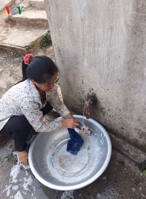 diem truong tieu hoc vung 3 chieng cong, son la thieu nuoc tram trong hinh 1