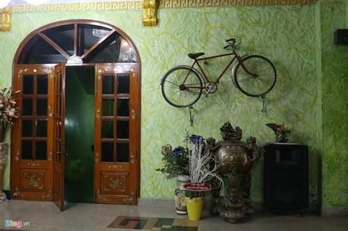 Bên trong biệt thự 100 tỷ đồng của Ngọc Sơn ảnh 3 Bên trong biệt thự 100 tỷ đồng của Ngọc Sơn ảnh 3