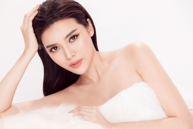 “Người đẹp Tây Đô” 9X khoe sắc yêu kiều ảnh 1 “Người đẹp Tây Đô” 9X khoe sắc yêu kiều ảnh 1