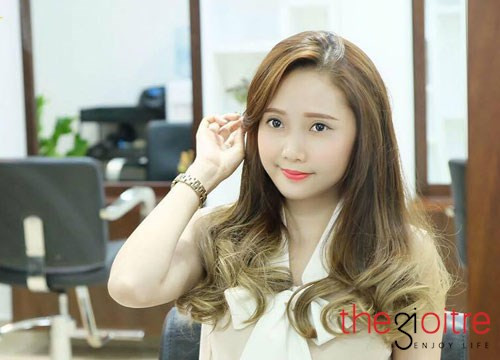 Chia sẻ về dự định trong tương lai, Bích Ngọc tâm sự: "Trước mắt mình muốn đi du lịch thật nhiều nơi trong nước và trên thế giới... Sau đó mình sẽ thi công chức vào một trường Tiểu học và bắt đầu xây dựng sự nghiệp trồng người mà mình đã chọn". Chia sẻ về dự định trong tương lai, Bích Ngọc tâm sự: "Trước mắt mình muốn đi du lịch thật nhiều nơi trong nước và trên thế giới... Sau đó mình sẽ thi công chức vào một trường Tiểu học và bắt đầu xây dựng sự nghiệp trồng người mà mình đã chọn".