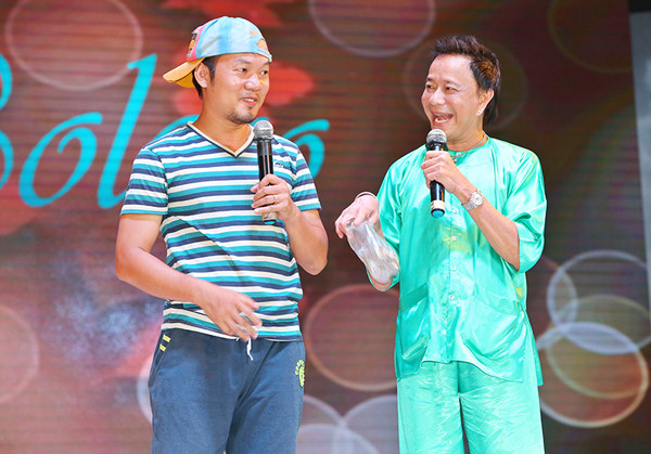 lan-ngoc-vai-tran-toi-nghe-ban-trai-minh-luan-hat-4