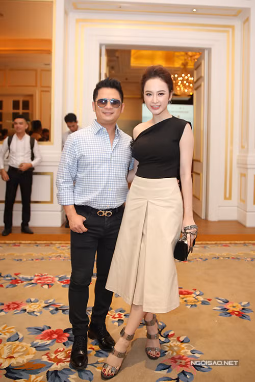 Giọng ca "Trái tim bên lề" lộ chiều cao khiêm tốn khi chụp ảnh cùng Angela Phương Trinh. bang-kieu-lo-chieu-cao-khiem-ton-khi-dung-ben-angela-phuong-trinh-5