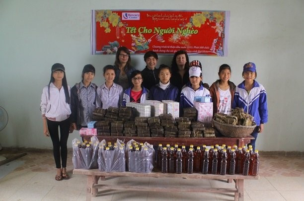 9X ban hang rong duoc ba dai hoc Au My moi hoc mien phi hinh anh 3