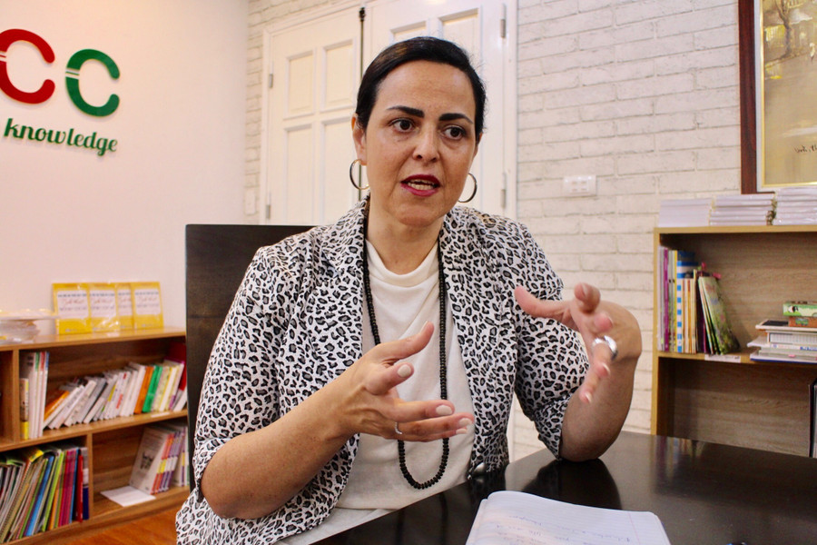 Bà Liat Rockah Zimroni: “Để giải quyết BLHĐ phải nhận thức đầy đủ và nhất quán trong quan điểm GD trẻ em”. Ảnh: T.G