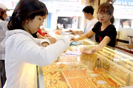 Phạt các cơ sở kinh doanh vàng hàng chục tỷ đồng